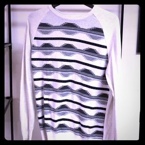 Retrofit lightweight sweater